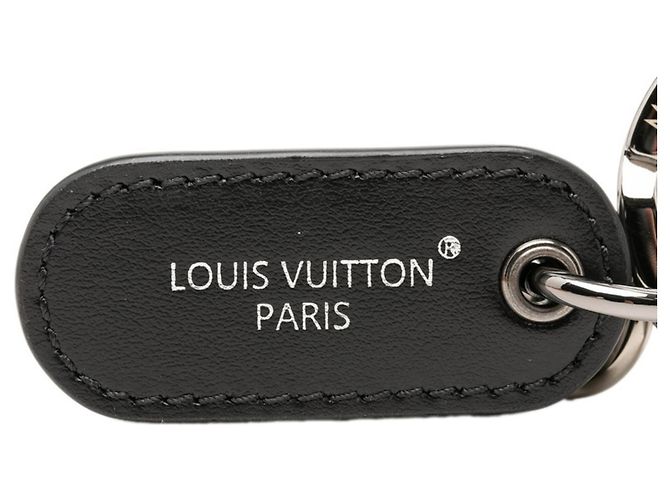 Louis Vuitton Monogram Eclipse Keyring Black Metallic - view 4
