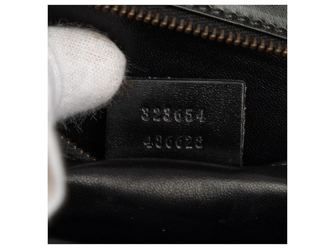 Bolsa de mão Gucci em couro preto - vista 7