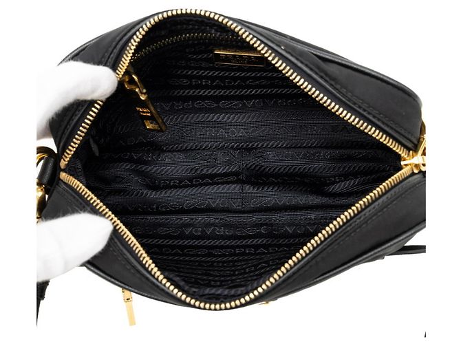 Borsa a tracolla Prada con placca logo triangolare Nero - vista 4