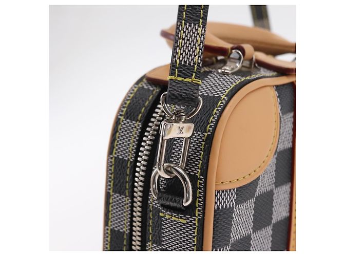 LOUIS VUITTON Damier Versette Vertical Tasche White Black N60273 LV Auth 204899SAM Schwarz Weiß - Ansicht 23