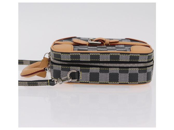 LOUIS VUITTON Damier Versette Vertical Tasche White Black N60273 LV Auth 204899SAM Schwarz Weiß - Ansicht 4