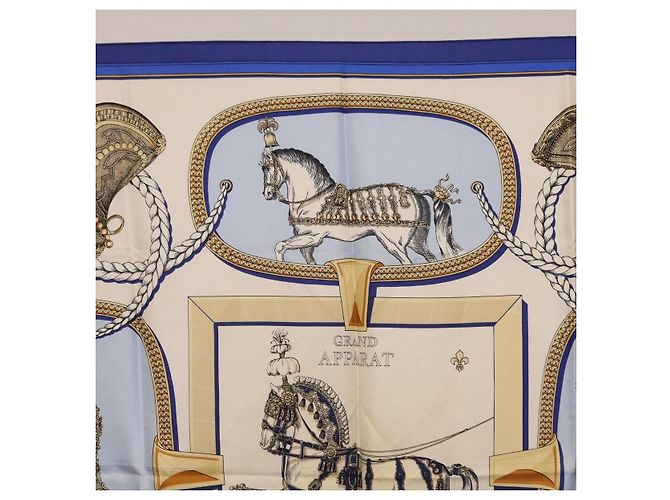 Hermès HERMES Foulard Carré 90 «GRAND APPARAT» Seta Blu Auth bs37166 - vista 3