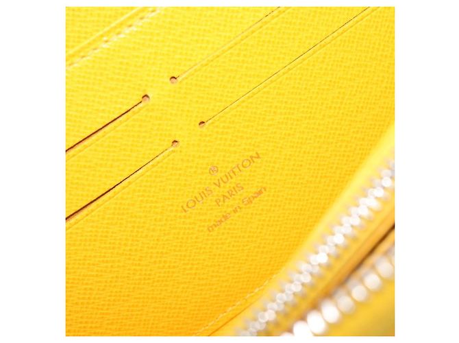 LOUIS VUITTON Epi Zippy Wallet Cartera Larga Amarilla M60309 LV Auth 205890V Amarillo - vista 18