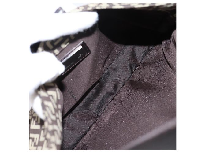 Borsa a tracolla FENDI Zucchino Canvas Mamma Baguette Marrone Argento Auth 204892V - vista 18