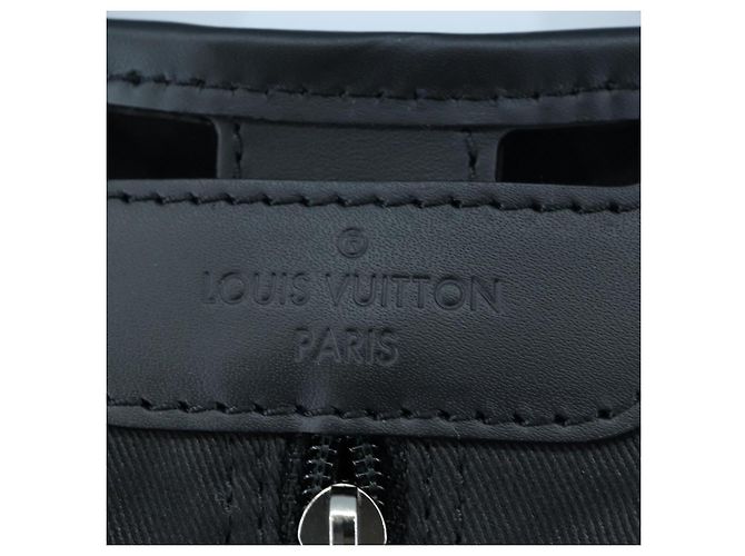 LOUIS VUITTON Monogram Eclipse Porto Abi 1 Garment Cover M43686 Auth ar14265SAM Monogramma - vista 25