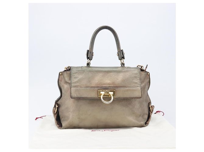 Borsa Salvatore Ferragamo Gancini in pelle 2way Gold Auth bs37237 D'oro - vista 34