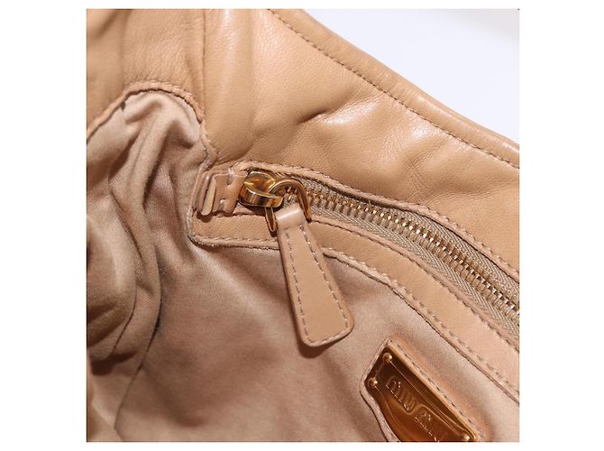 Borsa a tracolla Miu Miu in pelle beige e oro autentica 206041V D'oro - vista 26