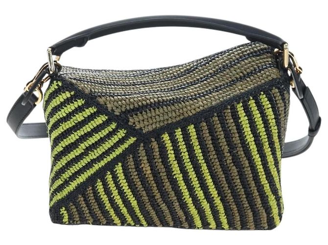 Borsa a mano LOEWE Puzzle Bag Small in pelle Verde Tono Oro Auth 167700SM - vista 2