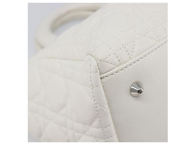 Borsa Christian Dior Lady Dior Canage in pelle d'agnello Bianca Argento Auth gh2352V Bianco - vista 13