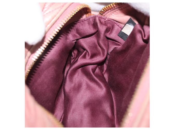 Borsa a tracolla Miu Miu Matelassé Vitellolux Pink Gold Auth 206318A Rosa D'oro - vista 25