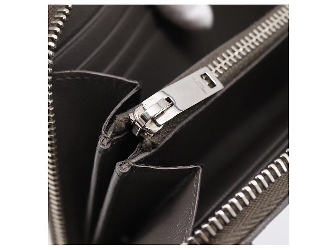 Autre Marque Cartera larga SAINT LAURENT Cassandra de piel gris plata Auth bs37418 Castaño - vista 18