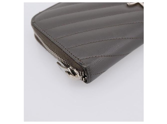 Autre Marque Cartera larga SAINT LAURENT Cassandra de piel gris plata Auth bs37418 Castaño - vista 9
