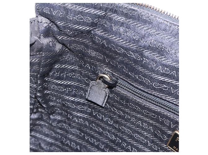 Bolsa de Ombro com Corrente PRADA Nylon Black Gold Auth ar14310A Preto Dourado - vista 21