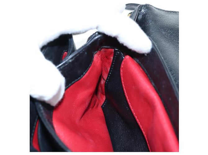 Borsa a tracolla con catena PRADA in pelle nera e oro Auth 202514M Nero D'oro - vista 32