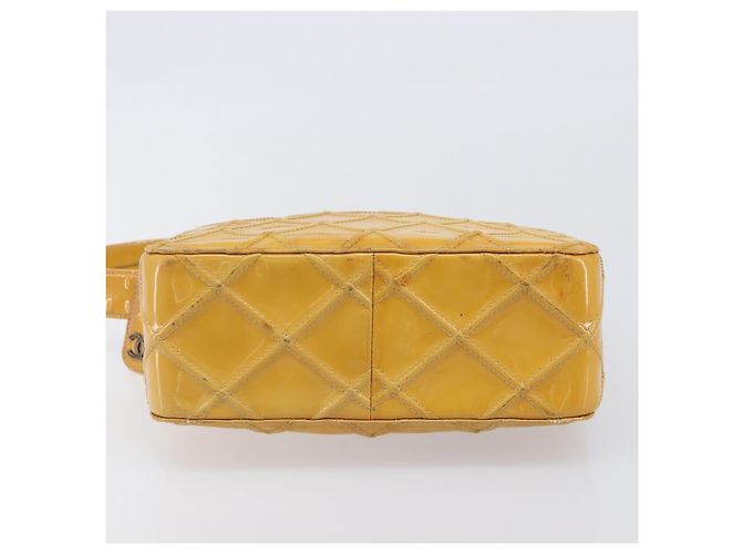 Borsa a tracolla CHANEL Matelasse Pelle verniciata Giallo Argento CC Auth bs37322 - vista 12
