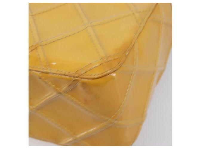 Borsa a tracolla CHANEL Matelasse Pelle verniciata Giallo Argento CC Auth bs37322 - vista 14