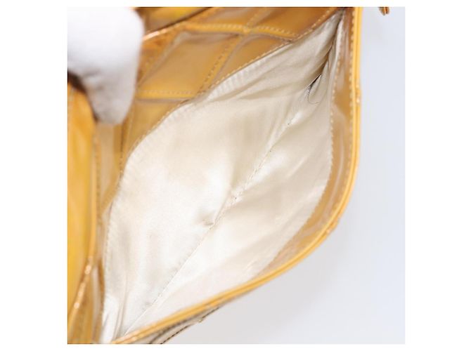 Borsa a tracolla CHANEL Matelasse Pelle verniciata Giallo Argento CC Auth bs37322 - vista 28