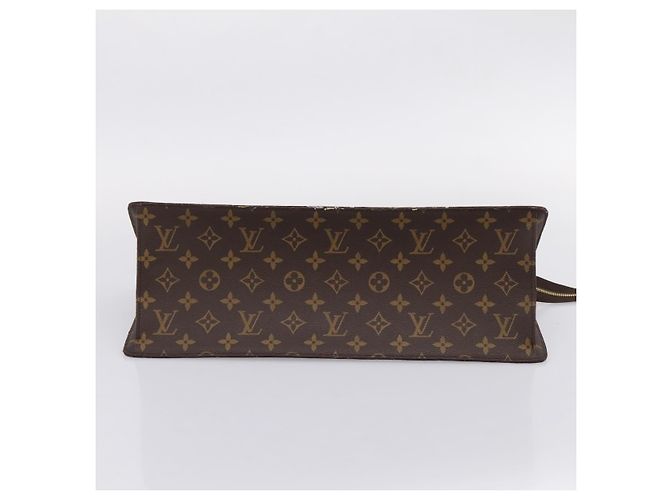 LOUIS VUITTON Monogram Sac Triangle Hand Bag M51360 LV Auth gh2339A - view 5