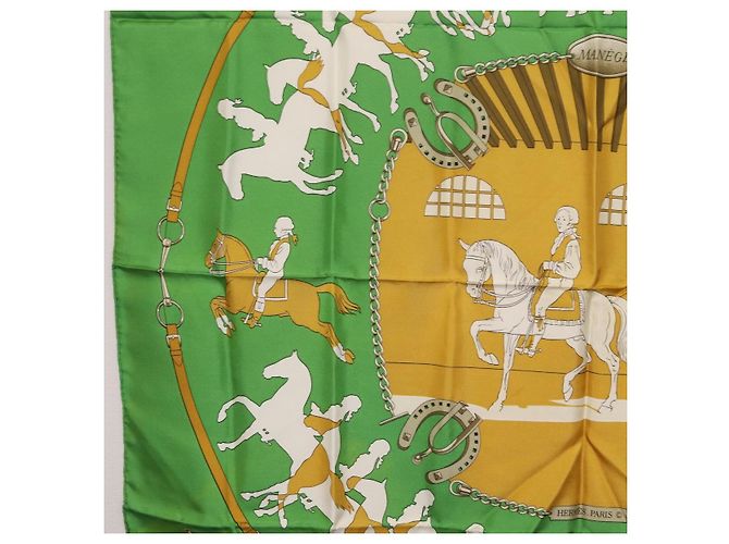 Hermès Foulard HERMES Carre90 "MAN`EGE" Seta Verde Auth bs37309 - vista 5