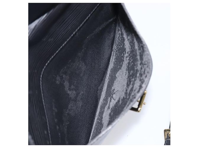 Borsa a tracolla LOUIS VUITTON Epi Jeune Fille MM Nera M52152 LV Auth ep16038A Nero - vista 24