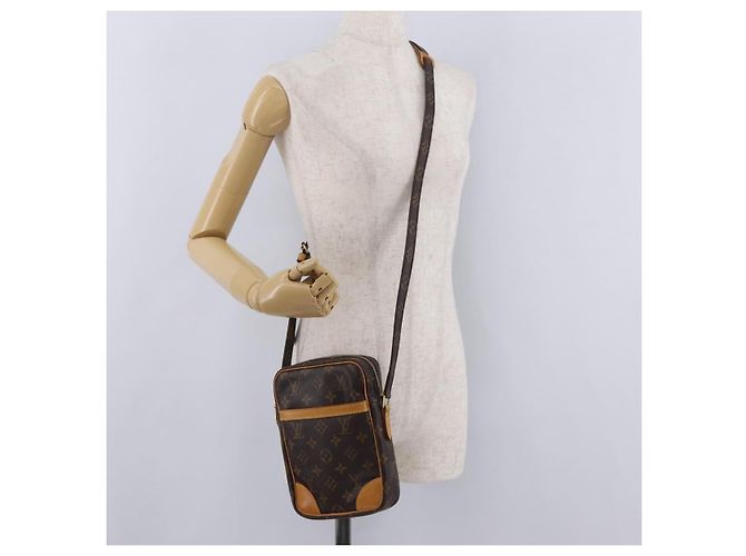 LOUIS VUITTON Monogram Danube Schultertasche M45266 LV Auth ka6375A Monogramm - Ansicht 25