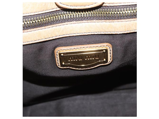 Borsa Miu Miu Vitellolux Matelasse in pelle 2way Beige Gold Auth 206271A D'oro - vista 22