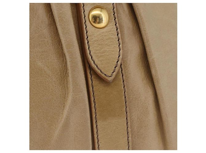 Borsa Miu Miu Vitellolux Matelasse in pelle 2way Beige Gold Auth 206271A D'oro - vista 4
