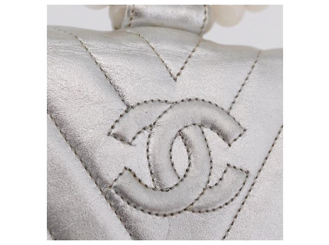 Borsa a mano CHANEL V Stitch in pelle d'agnello Argento Oro CC Auth 206262SAV D'oro - vista 17