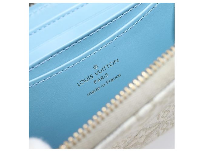 LOUIS VUITTON SINCE1854 Zippy Coin Purse Canvas Ivory Blue M81095 Auth 205941A Azul Crudo - vista 10