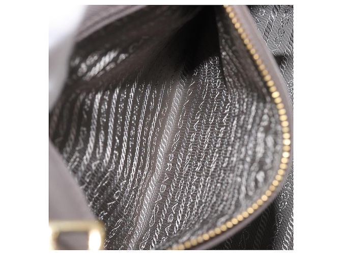 Borsa a Mano PRADA Galleria Safiano 2way Grigio Tono Oro Auth 204854SAV Marrone - vista 26