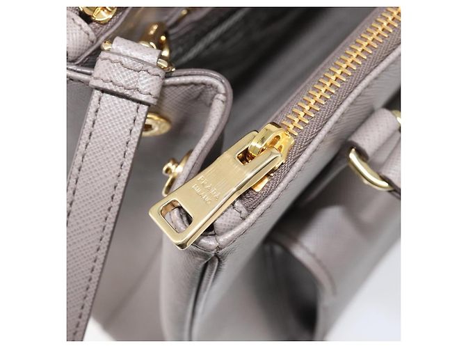 Borsa a Mano PRADA Galleria Safiano 2way Grigio Tono Oro Auth 204854SAV Marrone - vista 28