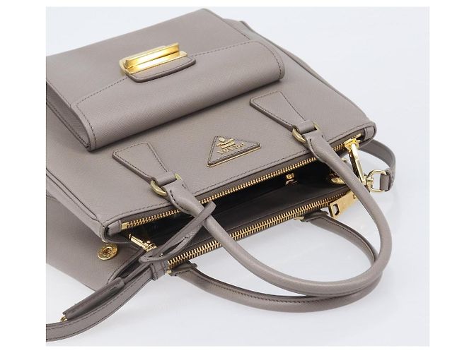 Borsa a Mano PRADA Galleria Safiano 2way Grigio Tono Oro Auth 204854SAV Marrone - vista 6