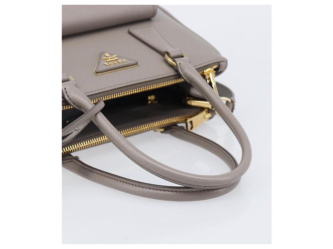 Borsa a Mano PRADA Galleria Safiano 2way Grigio Tono Oro Auth 204854SAV Marrone - vista 7