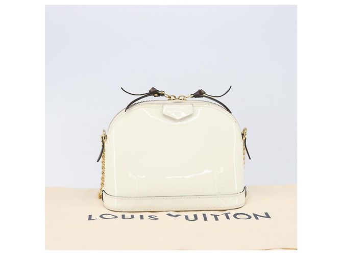 LOUIS VUITTON Monogram Vernis Miroir Alma Mini Bag Snow M52749 LV Auth LN166V - vista 12