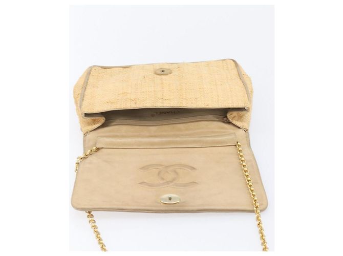 Borsa a tracolla CHANEL Matelasse in rafia beige e oro CC Auth bs37394 D'oro - vista 19