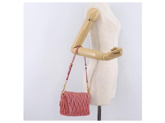 Borsa a tracolla Miu Miu Matelassé in pelle rosa oro autentica 206317M D'oro - vista 27