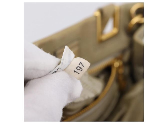 Bolso de mano PRADA de cuero 2way Beige Oro Auth 206241A Dorado - vista 27