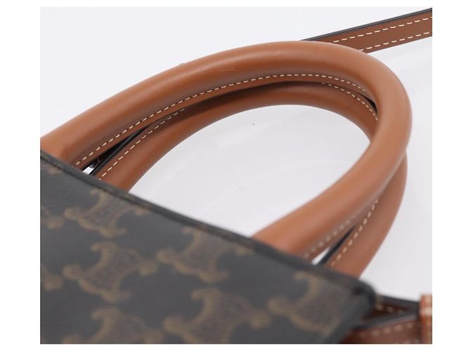 Céline Borsa a mano CELINE Triomphe Mini Vertical Cabas PVC 2way Nero Oro Auth ka6309M D'oro - vista 8
