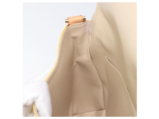 LOUIS VUITTON Monogram Vernis Thompson Street Bag Beige M91301 LV Auth ep15853A - vista 24