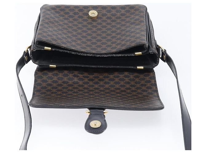 Céline Bolsa de Ombro CELINE Macadam Canvas PVC Leather Black Gold Auth ep16100 Preto Dourado - vista 19