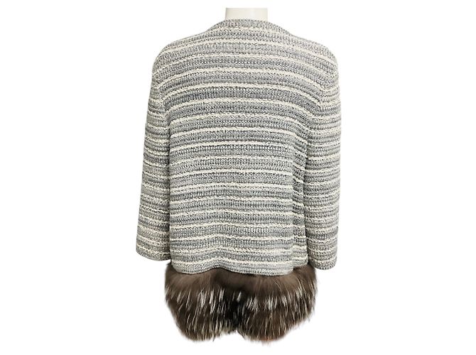 Carolina Herrera graue Strickjacke aus Wolle mit Fuchsfellsaum - Ansicht 3