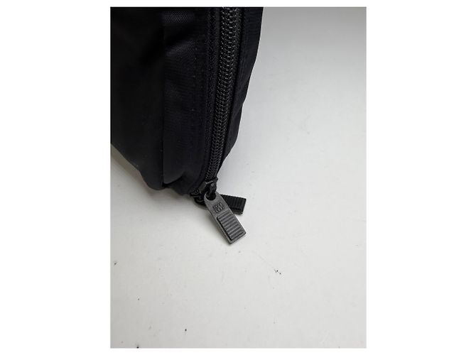 Vintage Issey Miyake Kleidertasche Schwarz - Ansicht 9