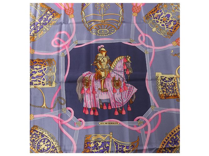 Hermès Carré 90 "LES MUSEROLLES" Seidentuch in Grau - Ansicht 11