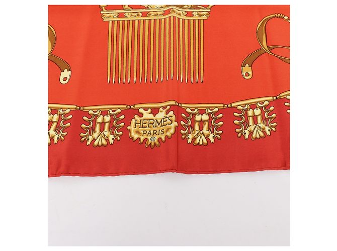 Hermès Carré 90 "LES CAVALIERS D'OR" Foulard di seta Rosso - vista 6
