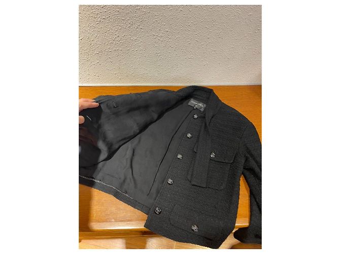 Chanel Jacke aus schwarzem Tweed mit Schleifendetail Mehrfarben - Ansicht 3
