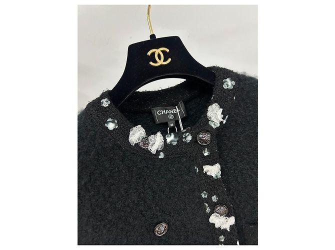 Giacca Chanel in cashmere nero con ricamo camelia Multicolore - vista 3