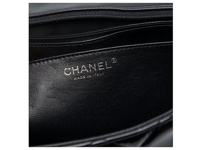 Borsa a tracolla Chanel Jumbo Classic Single Flap in vernice nera Nero - vista 5