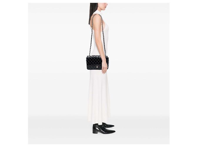 Borsa a tracolla Chanel Jumbo Classic Single Flap in vernice nera Nero - vista 6