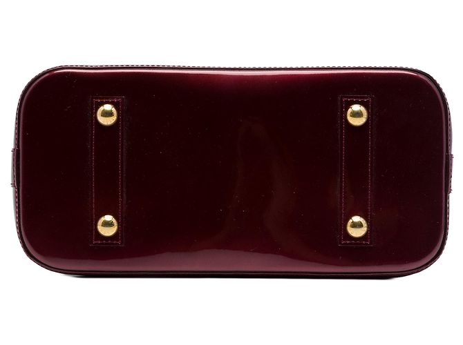 Borsa a mano Louis Vuitton Monogram Vernis Alma PM rossa Rosso - vista 3