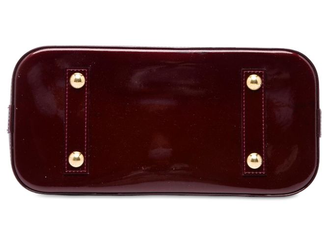 Borsa Louis Vuitton Monogram Vernis Alma PM rossa Rosso - vista 3